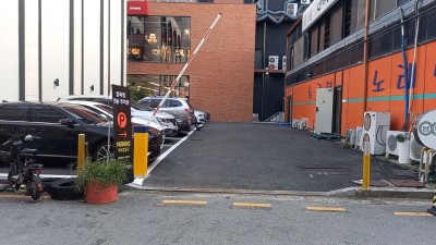 광주첨단상가무전원배터리주차차단기 기술지원서비스[상가,빌라,원룸 차량주차차단기]